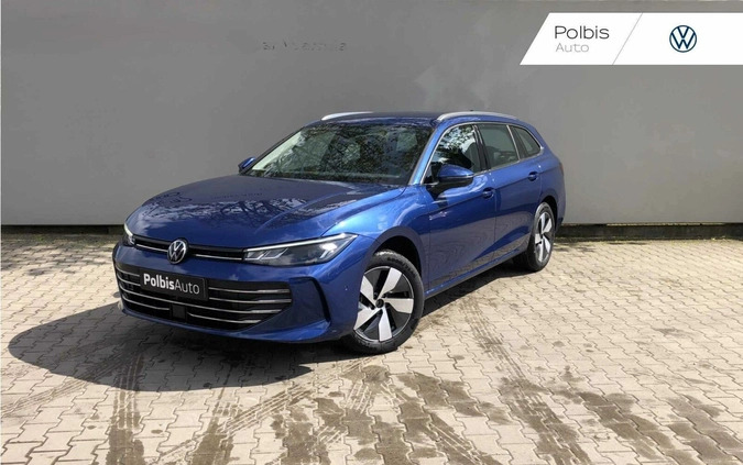Volkswagen Passat cena 191070 przebieg: 8, rok produkcji 2024 z Olsztyn małe 277